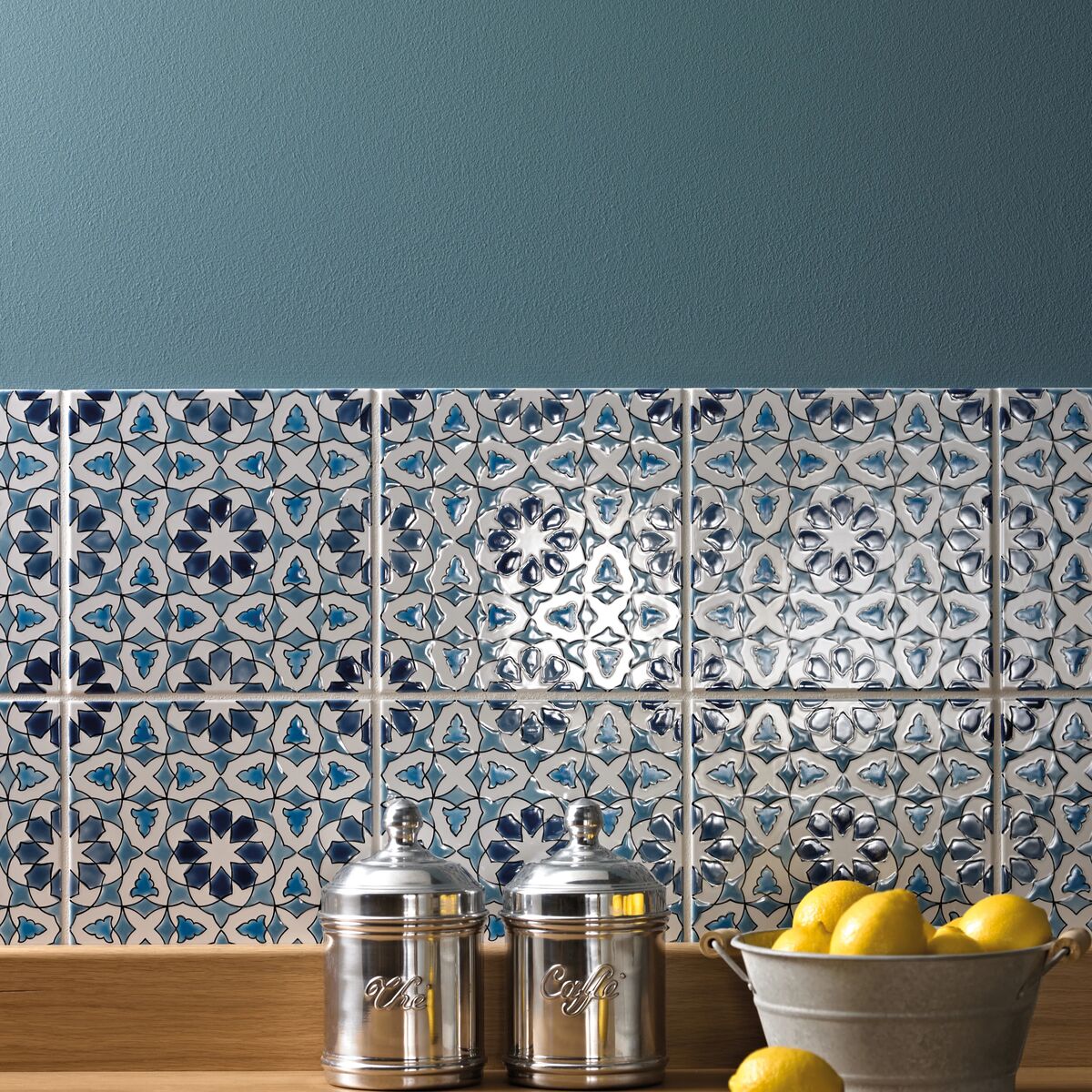Andalucia Bodegas - Aztec Tiles