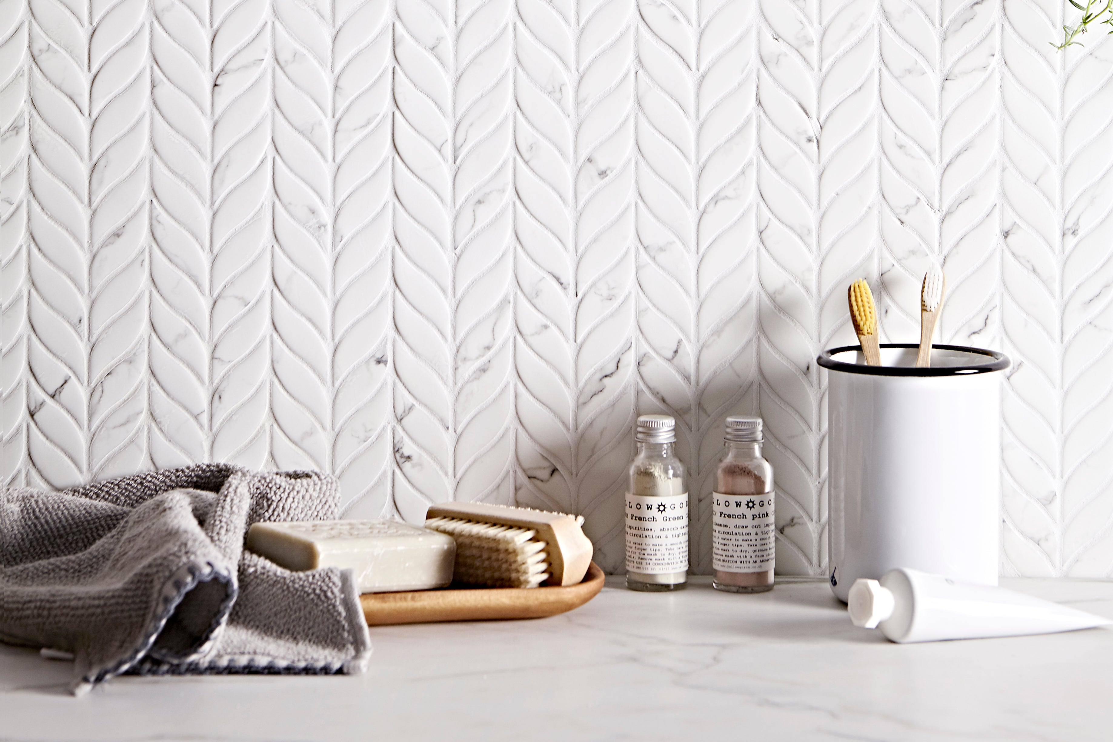 Aspen Willow Leaf - Aztec Tiles