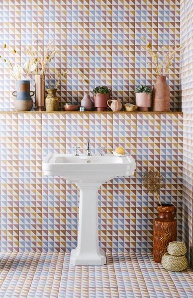 Bert & May Porcelain Majadas Soho
