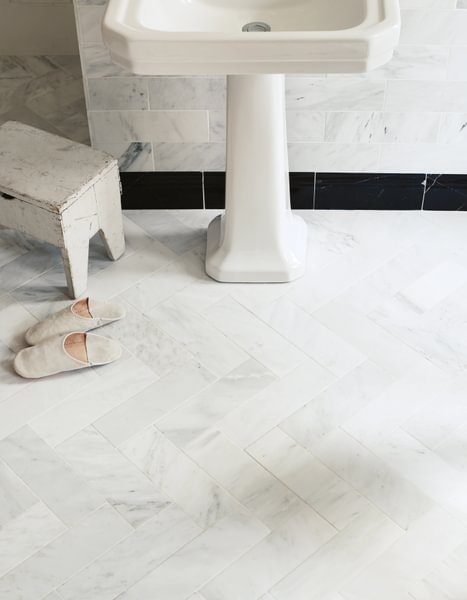 Easthampton East Hampton Black Polished Skirting - Aztec Tiles