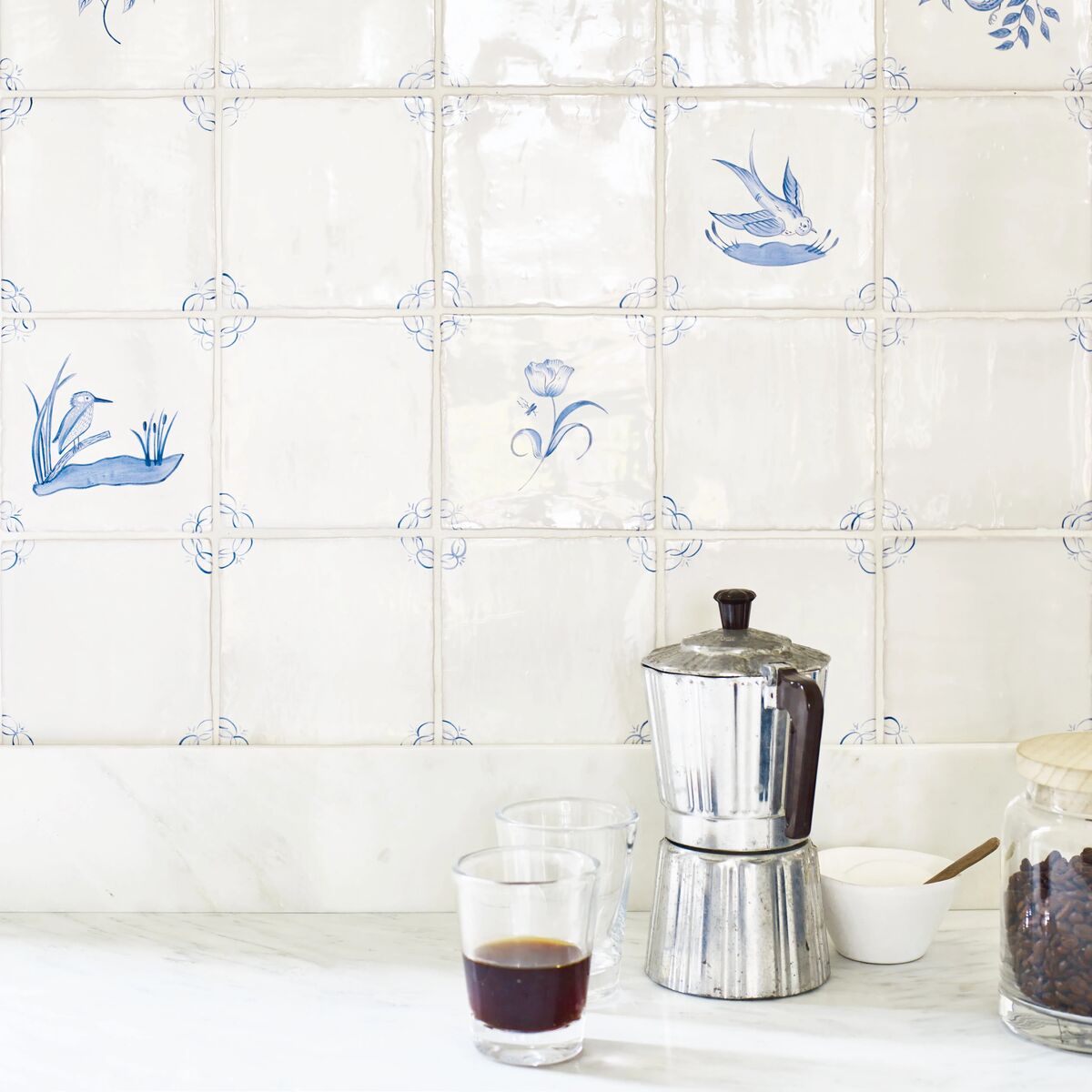 English Delft Snow Drop - Aztec Tiles