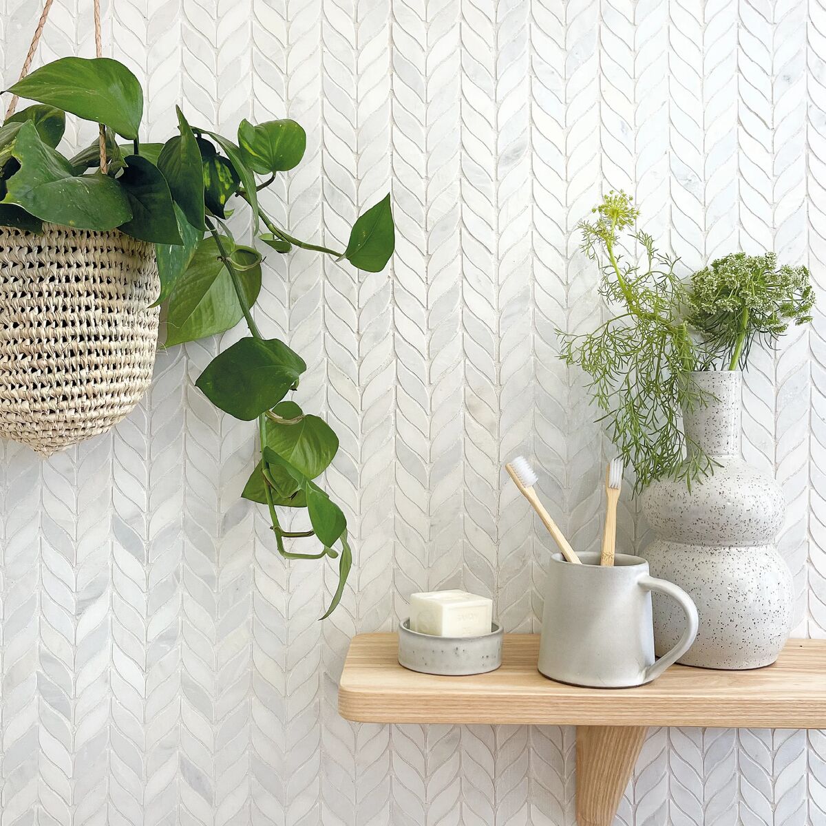 East Hampton Honed Willow Leaf Mosaic - Aztec Tiles