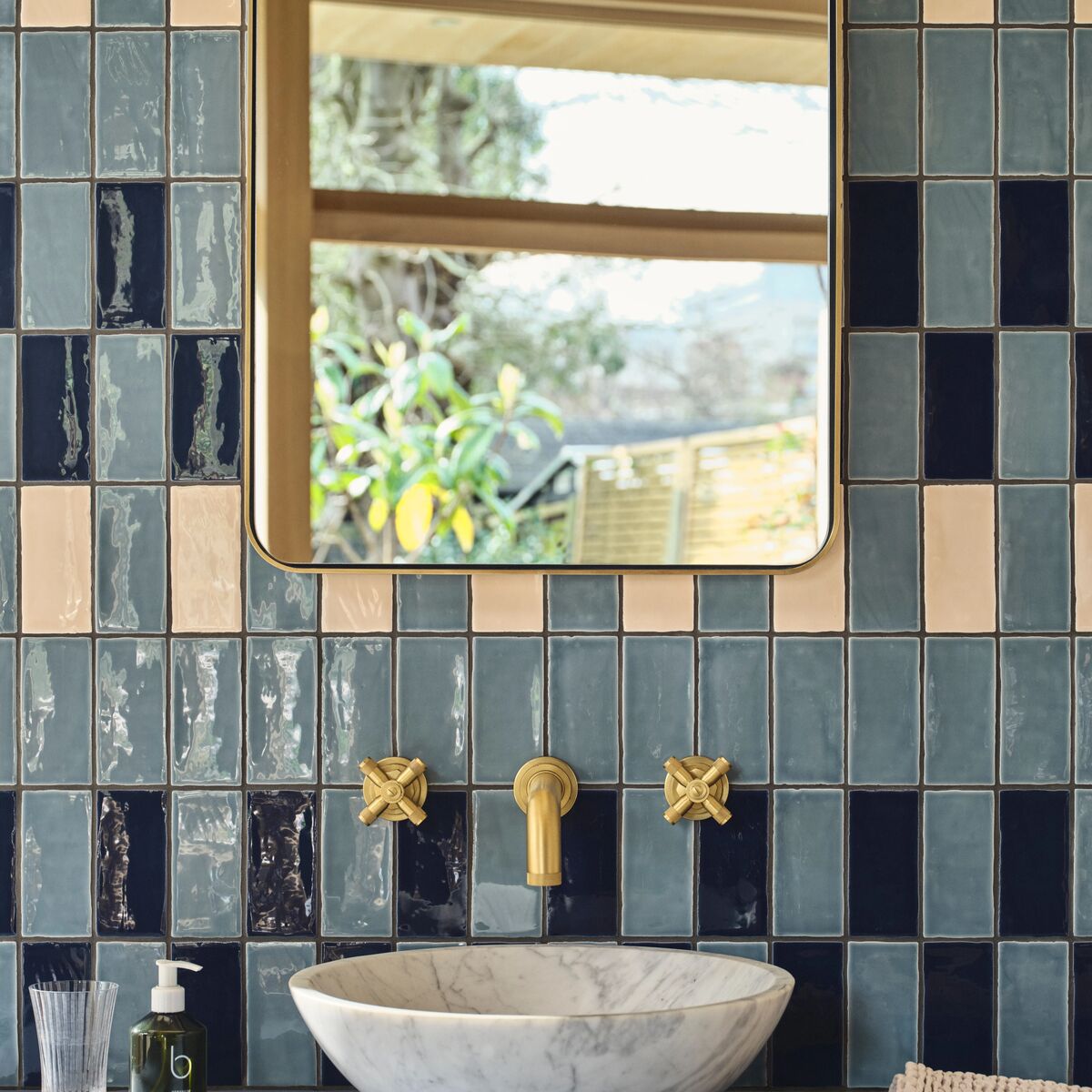 Jaipur Carbon 6 x 13 - Aztec Tiles