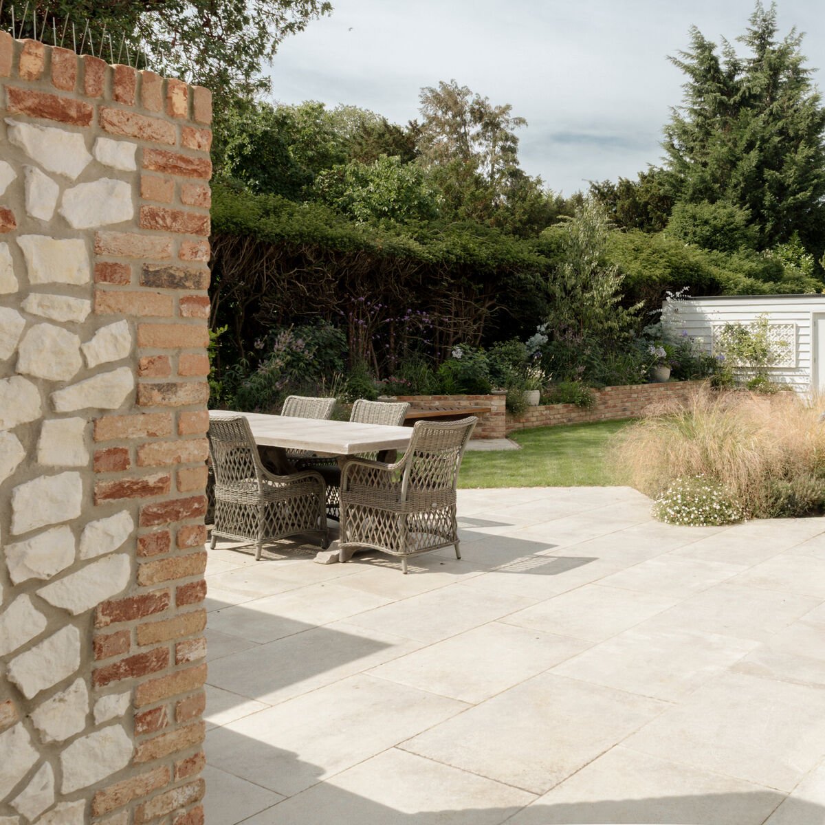 Montpellier Florac 90 x 60 - Aztec Tiles
