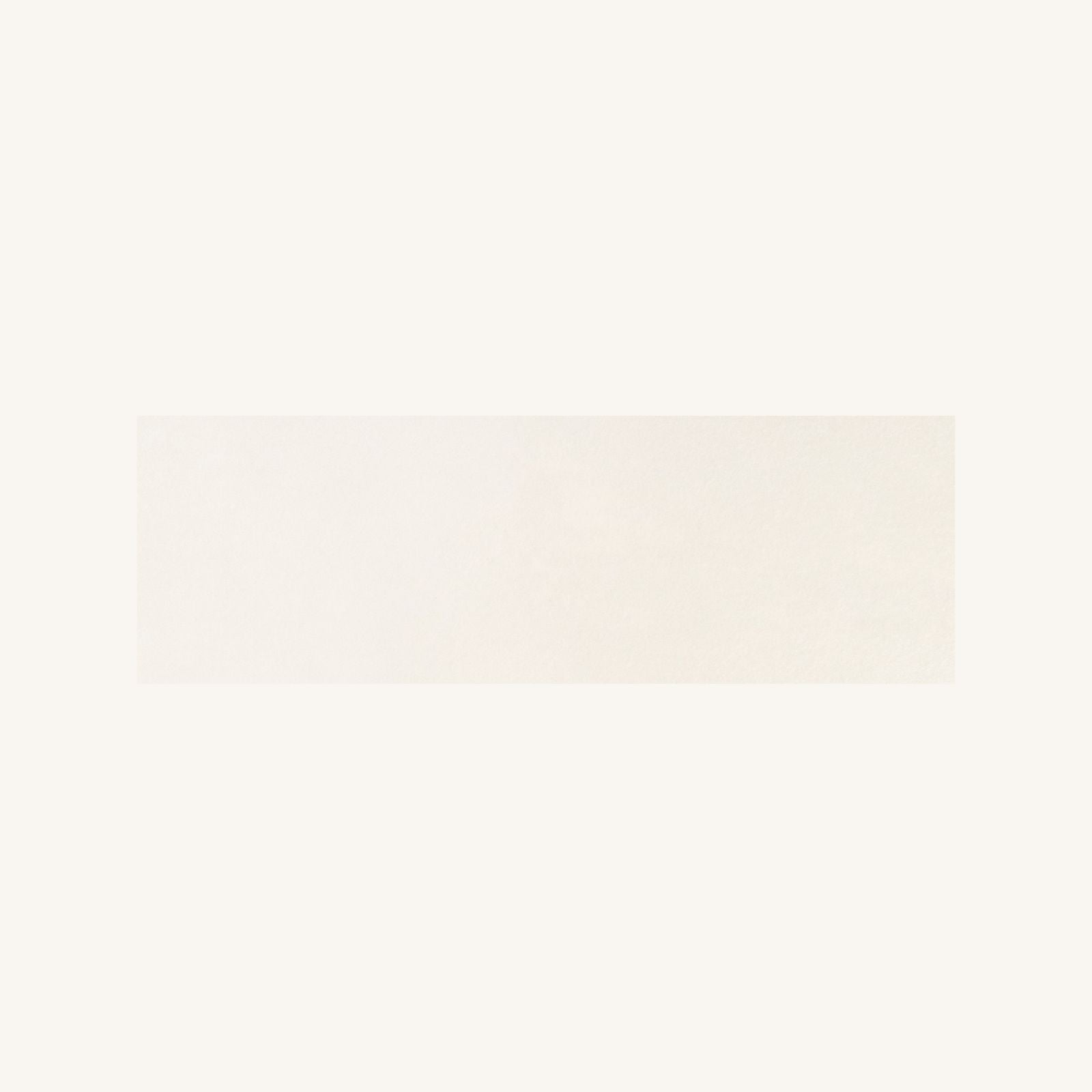 Mistral Matt White