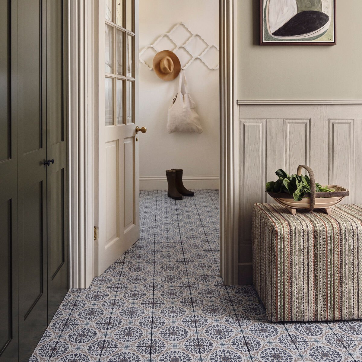 Nina Campbell La Moulade Indigo - Aztec Tiles