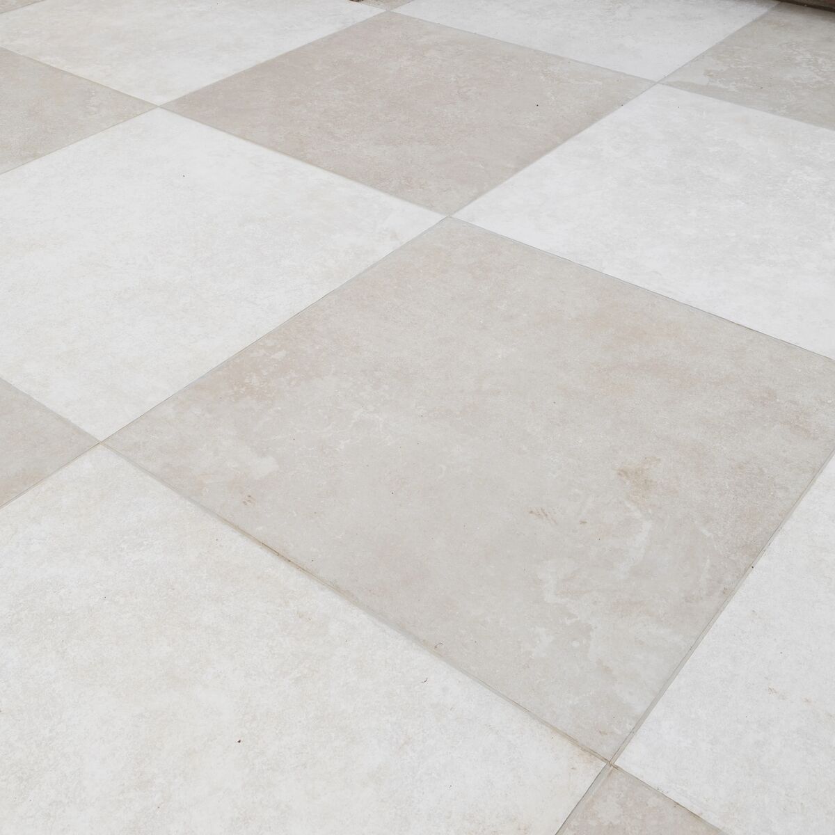 Bourgogne Ivory - Aztec Tiles