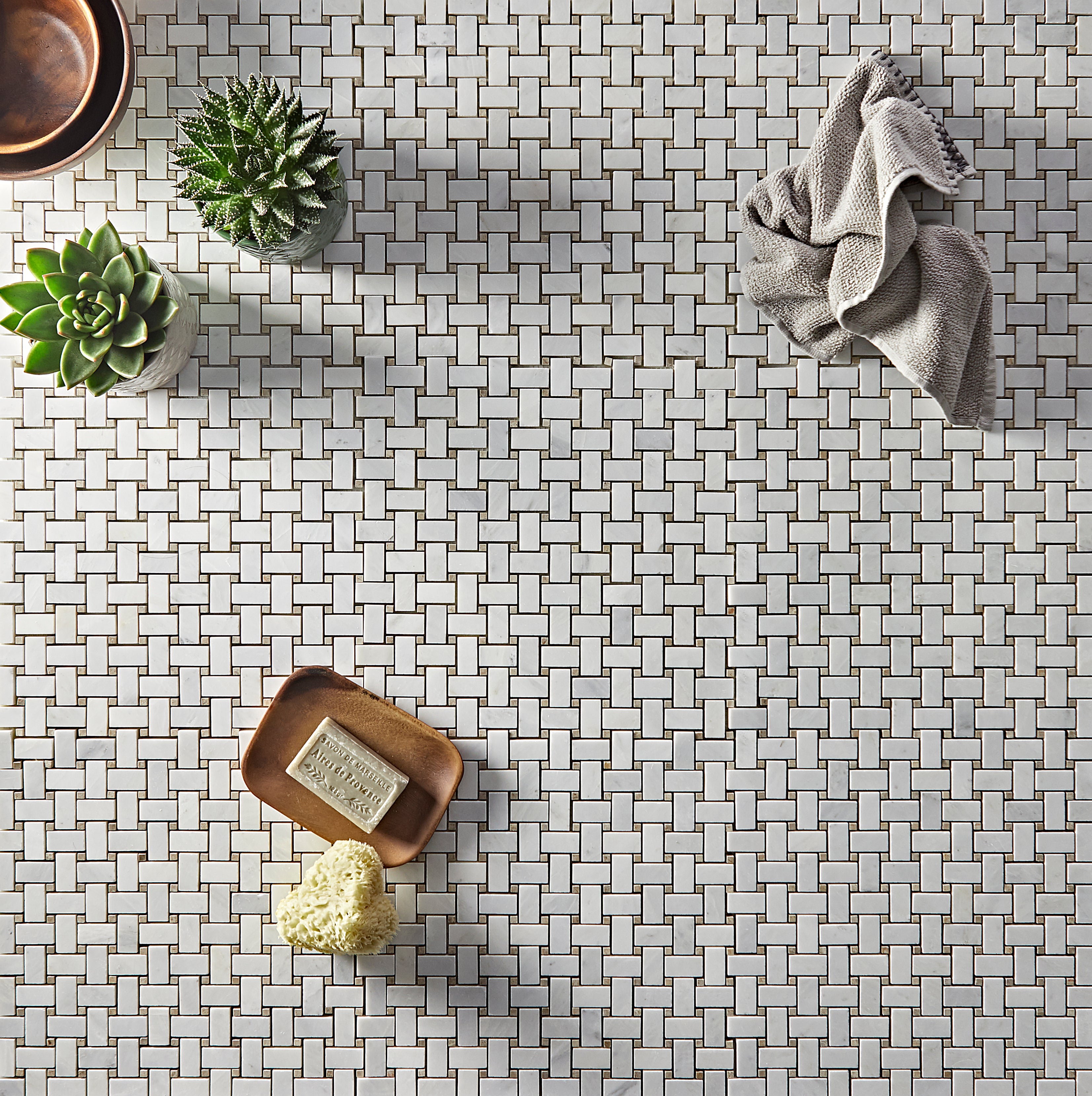 Emprador Basketweave (Emprador dot)