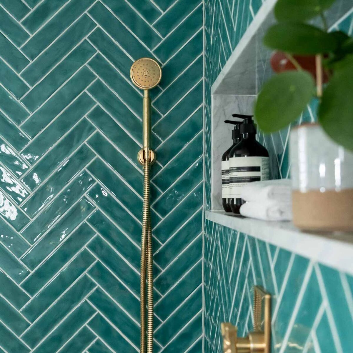 Onda Aquamarine - Aztec Tiles