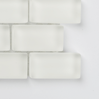 Aurora Brick White Zoom